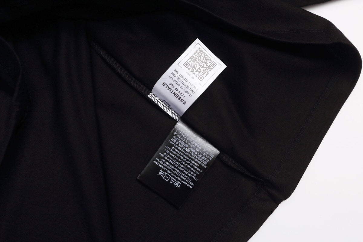 ESSENTIALS Fear of God Chest Graphic T-Shirt ¡ª neck_label