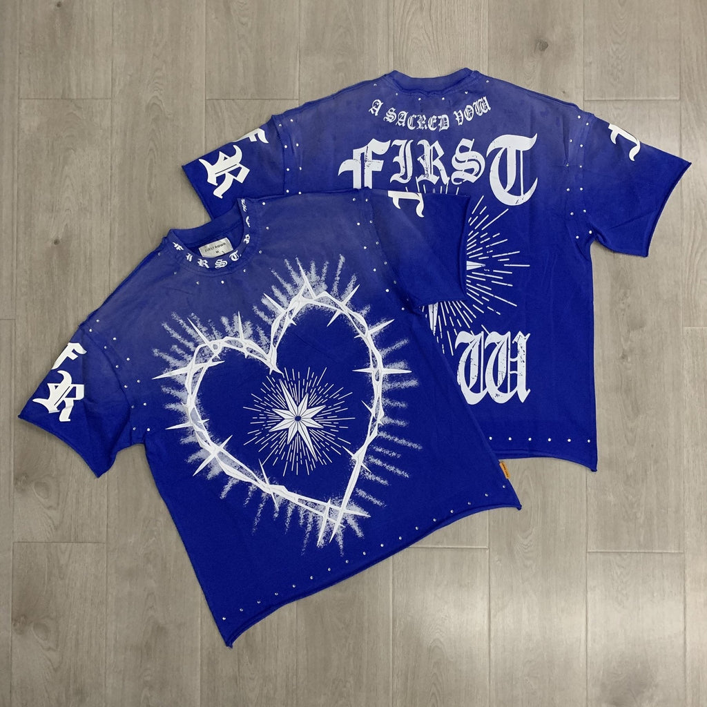 FIRST ROW A Sacred Vow Heart Graphic T-Shirt ¡ª context